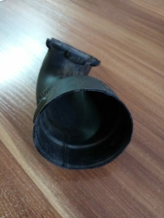 воздуховод двери левый б/у - 2